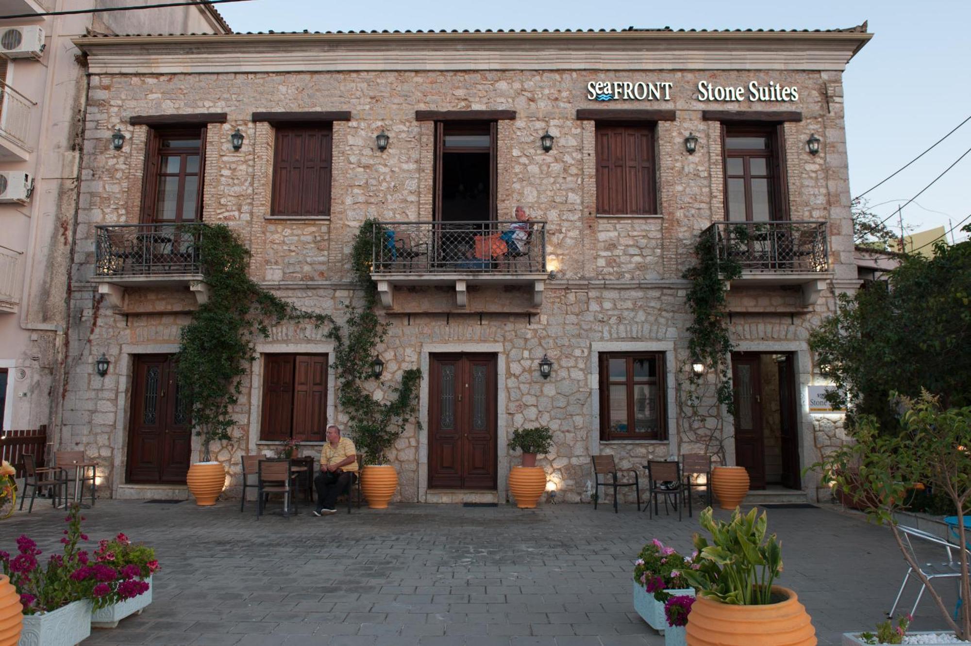 Seafront Stone Suites Vónitsa Buitenkant foto