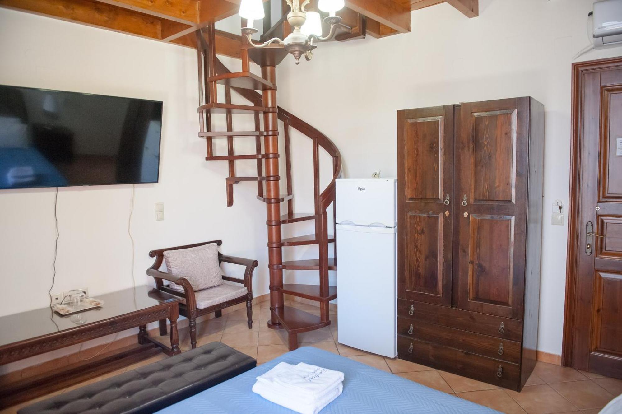Seafront Stone Suites Vónitsa Buitenkant foto